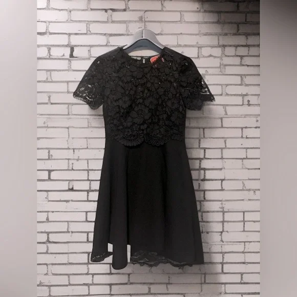 ermanno scervino lace dress Long lingerie-style dress in silk with black and white lace main image 0